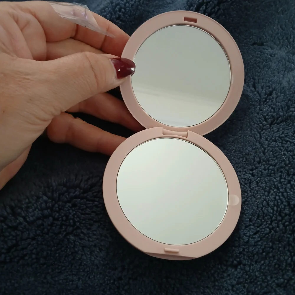Dior elegant compact